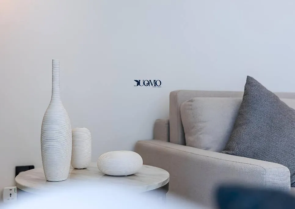 Myduomo- Stylish 1Br, Park & Community Views-209 Villa Dubai Holiday home