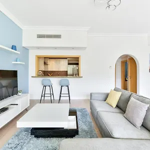 Shoreline - Beachfront Luxury Palm Jumeirah - Free 5* Access Apartment