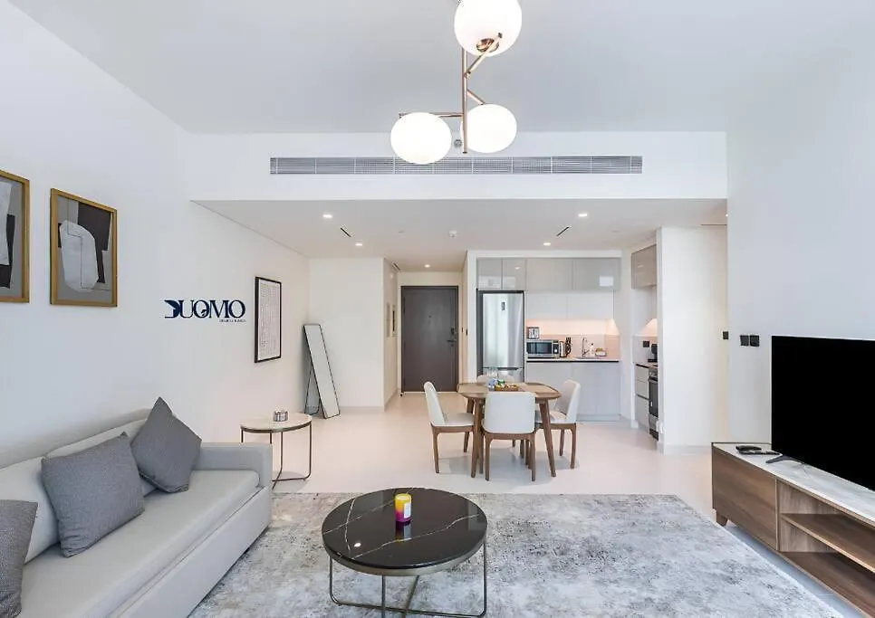 Holiday home Myduomo- Stylish 1Br, Park & Community Views-209 Villa Dubai United Arab Emirates